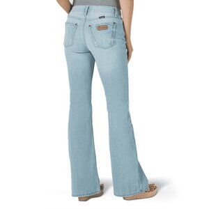 Wrangler Retro Bailey Light Wash High Rise Flare